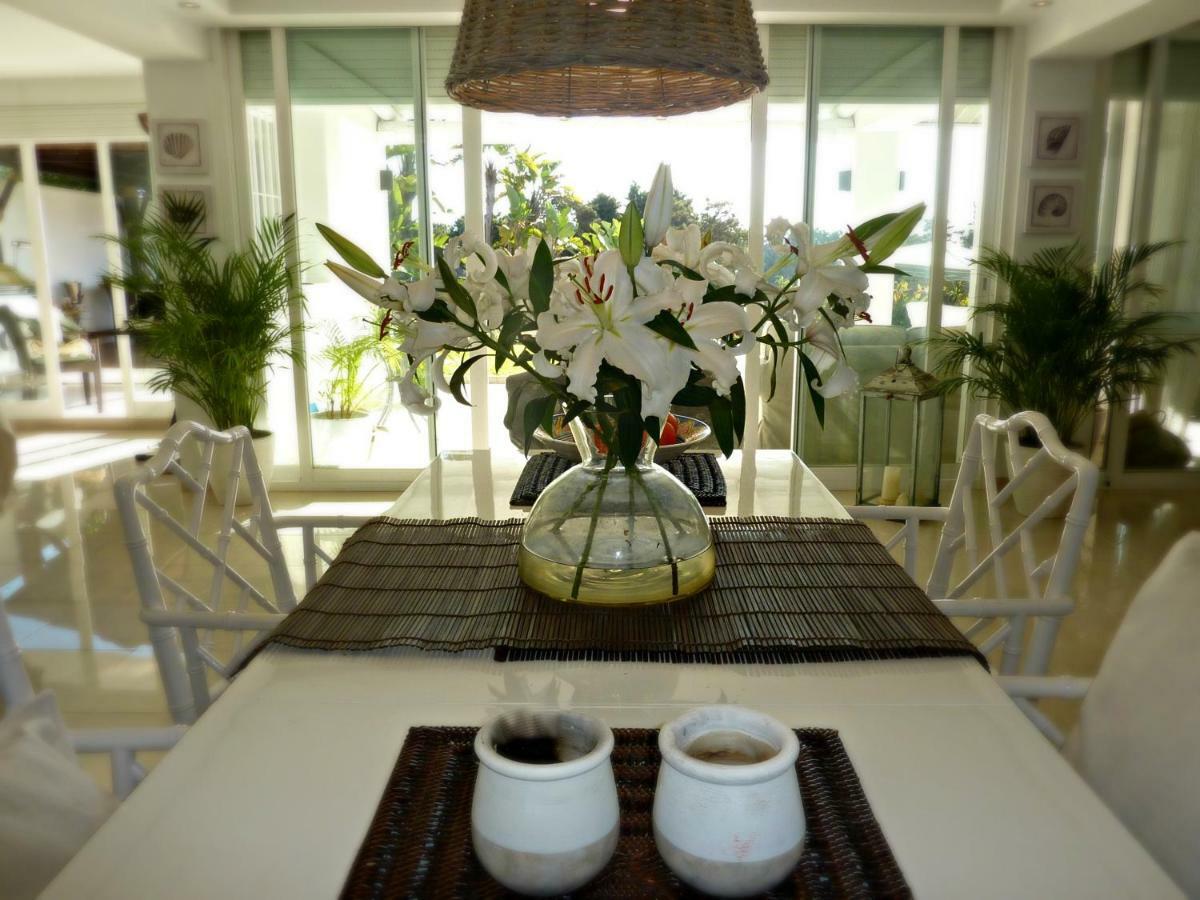 Villa Breeze Boutique Guest Rooms, Marbella Sitio de Calahonda 외부 사진