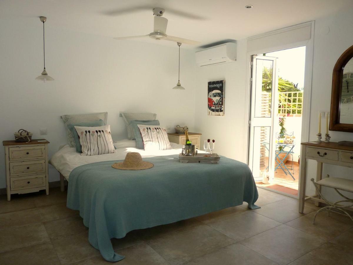 Villa Breeze Boutique Guest Rooms, Marbella Sitio de Calahonda 외부 사진