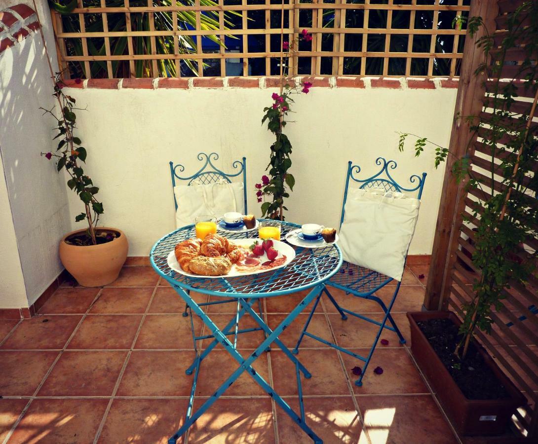 Villa Breeze Boutique Guest Rooms, Marbella Sitio de Calahonda 외부 사진