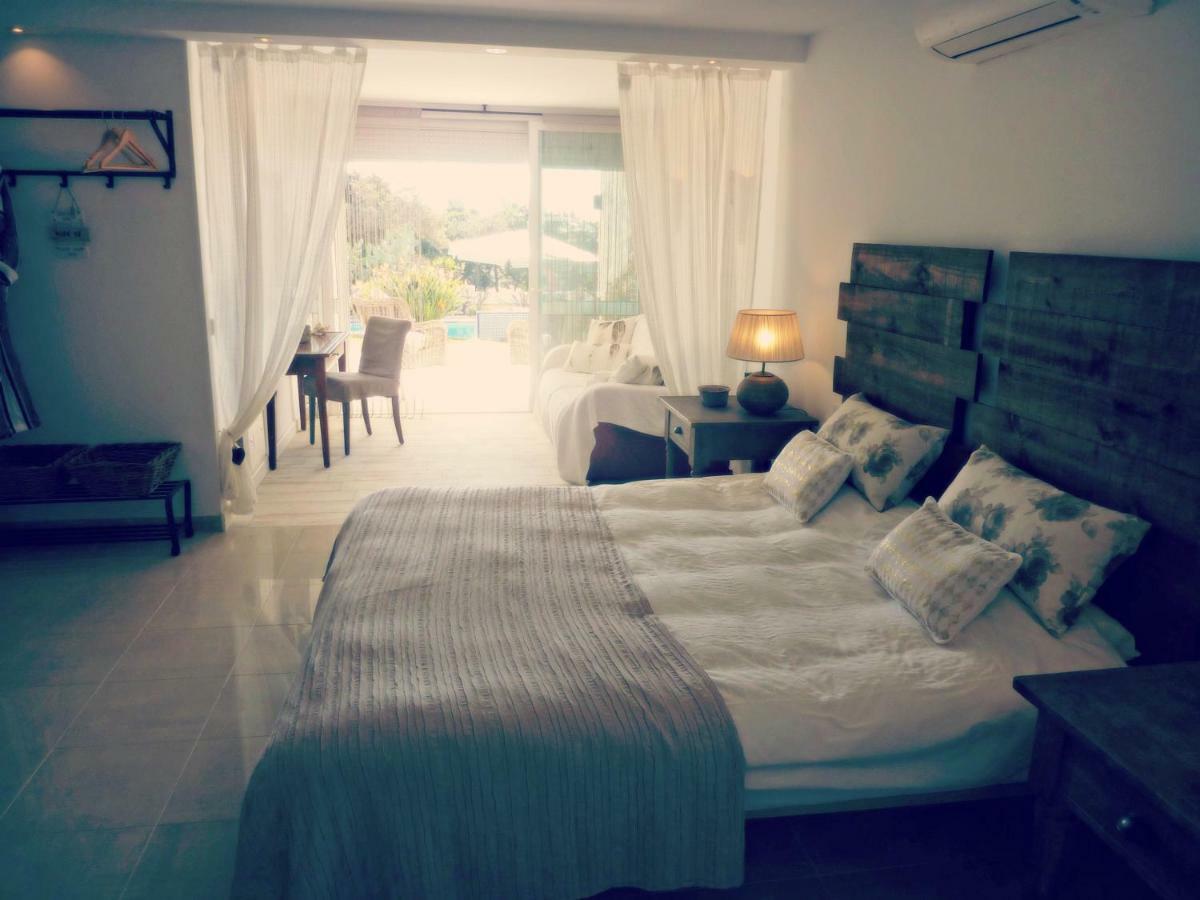 Villa Breeze Boutique Guest Rooms, Marbella Sitio de Calahonda 외부 사진
